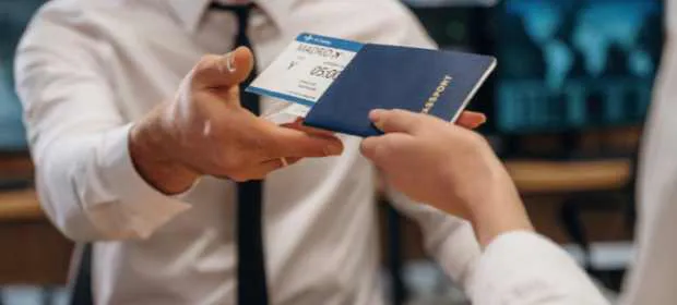 Why Booking Flights Directly With Airlines Beats Expedia Every Time